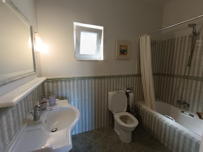 Image No.19-2 Bed Villa for sale