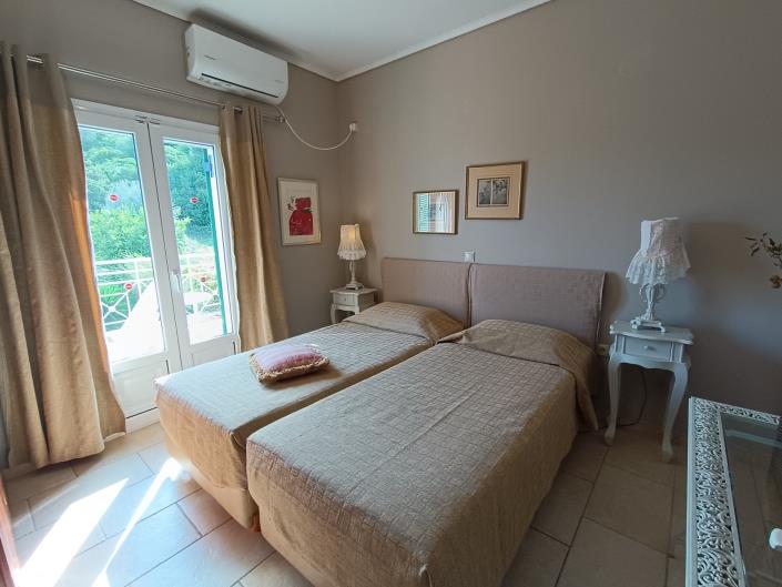 Image No.21-2 Bed Villa for sale