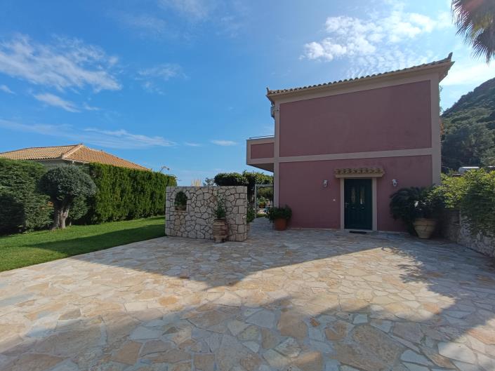 Image No.30-2 Bed Villa for sale