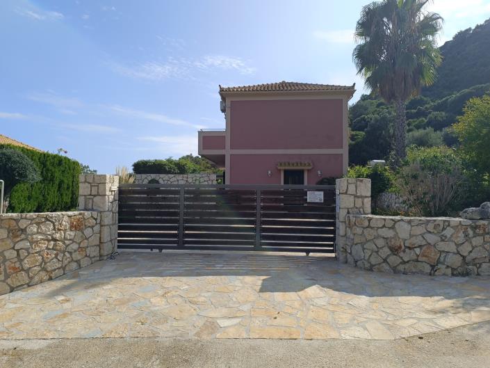 Image No.6-2 Bed Villa for sale