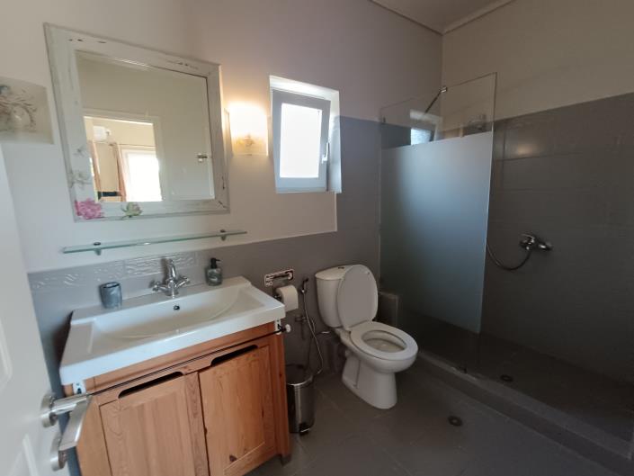 Image No.18-2 Bed Villa for sale