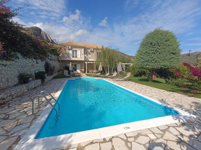 Image No.26-2 Bed Villa for sale