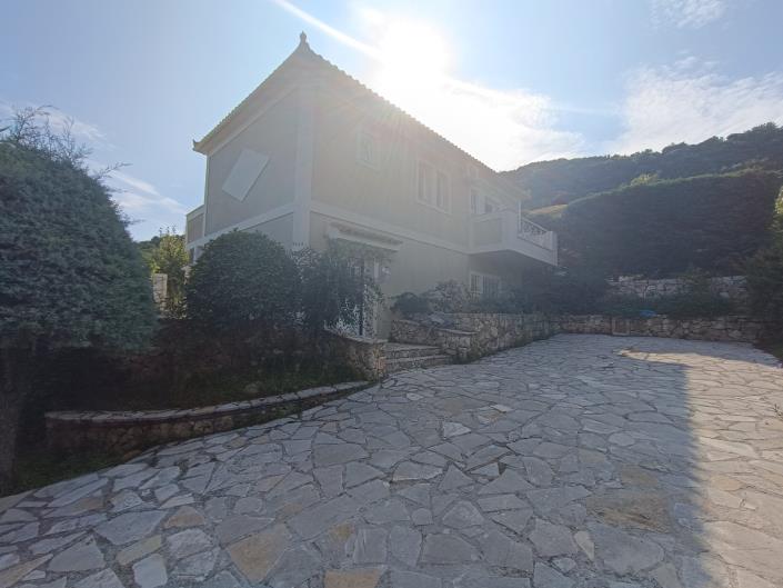 Image No.27-2 Bed Villa for sale