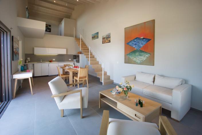 Image No.19-2 Bed Villa for sale