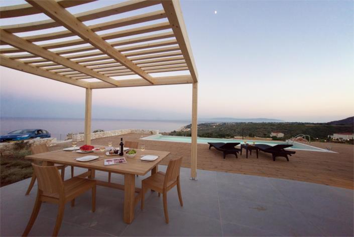 Image No.35-2 Bed Villa for sale