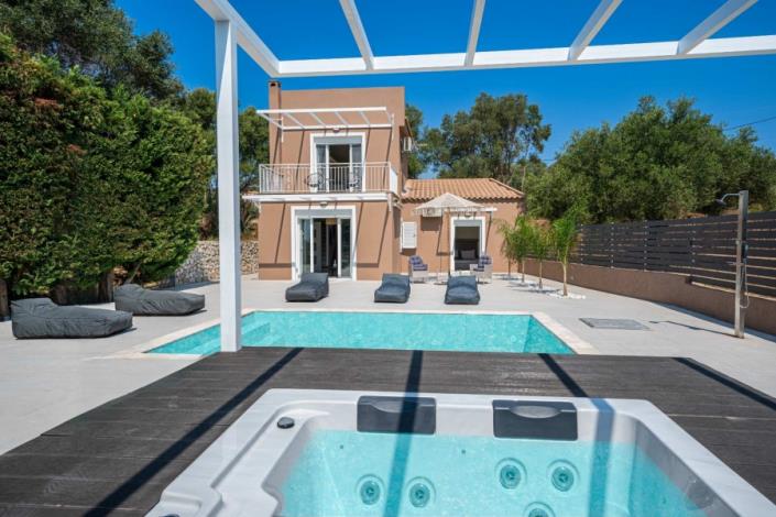 Image No.32-3 Bed Villa for sale