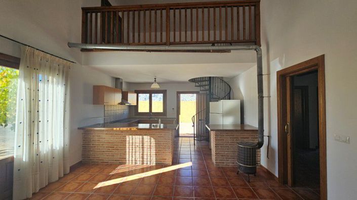 Image No.15-3 Bed Country House for sale