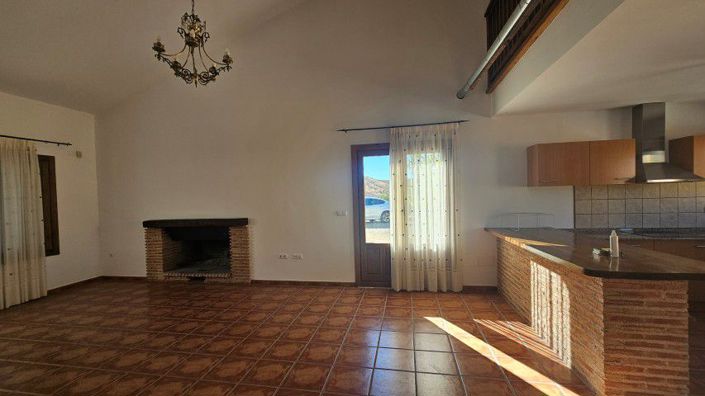 Image No.34-3 Bed Country House for sale