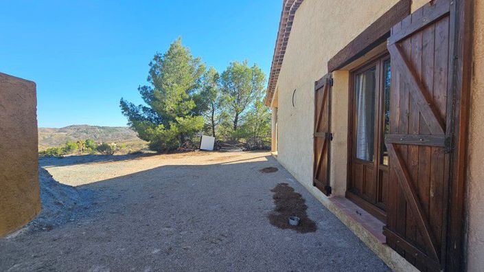 Image No.44-3 Bed Country House for sale
