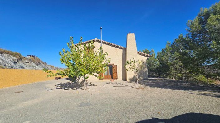 Image No.49-3 Bed Country House for sale