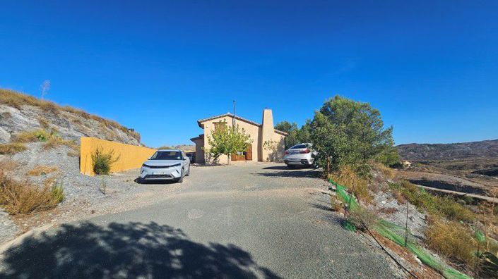 Image No.50-3 Bed Country House for sale
