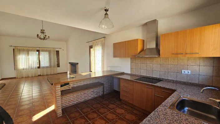 Image No.9-3 Bed Country House for sale