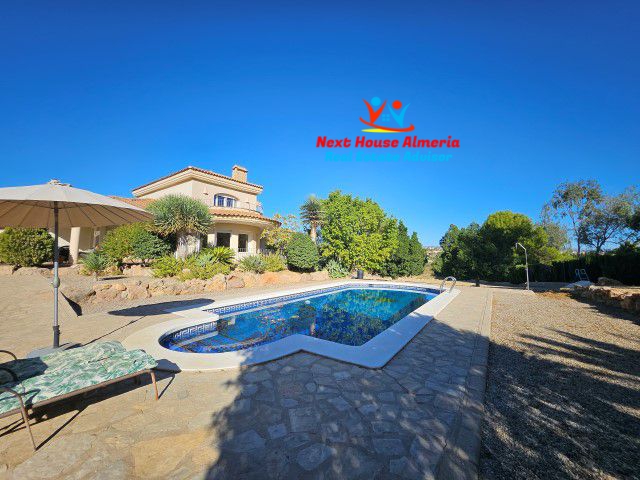 Image No.4-Villa de 4 chambres à vendre à Vera