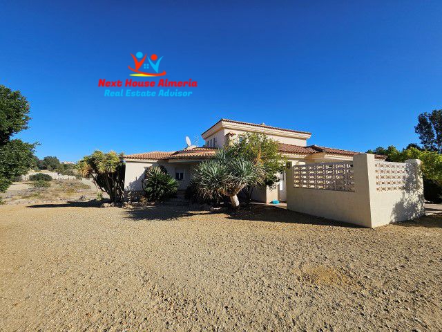 Image No.9-Villa de 4 chambres à vendre à Vera