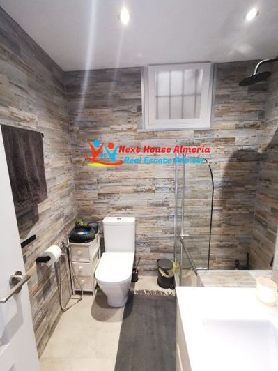 Image No.20-2 Bed Apartment for sale