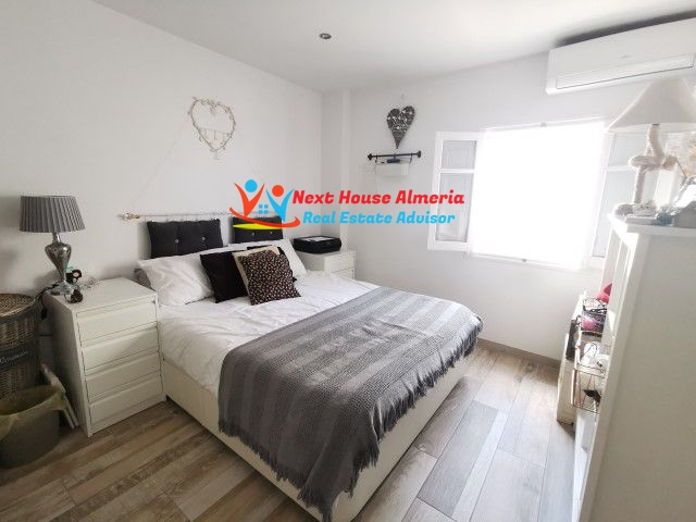 Image No.26-2 Bed Apartment for sale