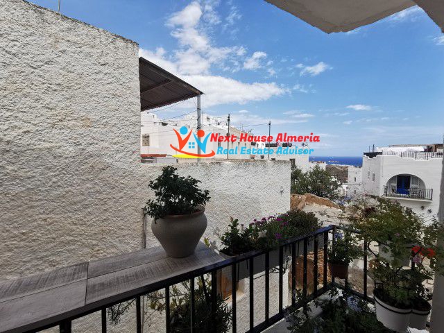 Image No.36-2 Bed Apartment for sale