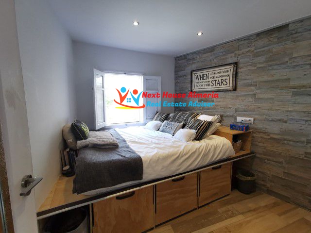 Image No.42-2 Bed Apartment for sale