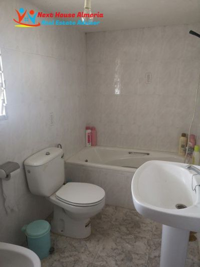 Image No.16-Maison de campagne de 3 chambres à vendre à Arboleas