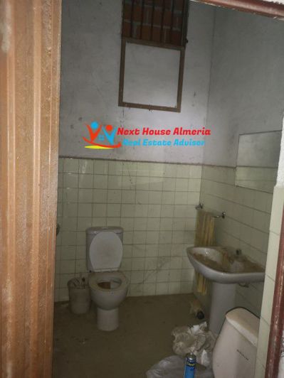 Image No.11-Commercial à vendre à Almeria