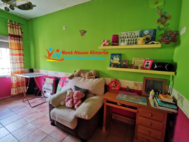 Image No.19-6 Bed Country House for sale