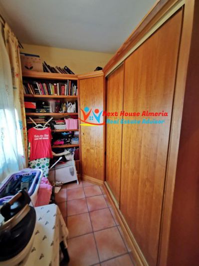 Image No.27-6 Bed Country House for sale