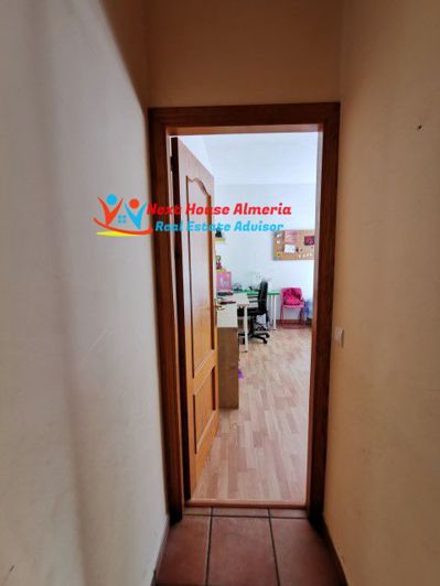 Image No.36-6 Bed Country House for sale