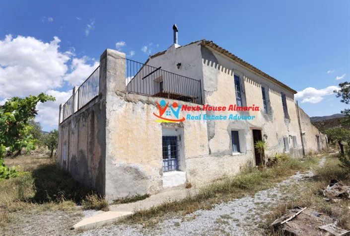 Image No.6-6 Bed Country House for sale