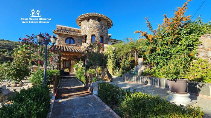 Image No.40-Villa de 4 chambres à vendre à Almeria