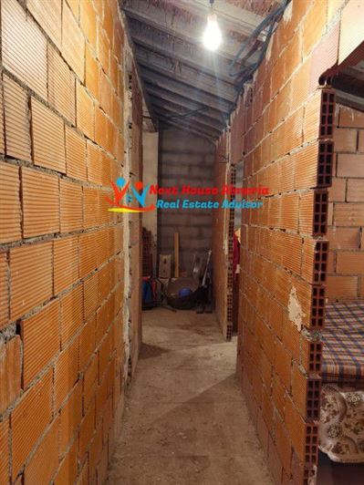 Image No.32-Maison de campagne de 6 chambres à vendre à Oria