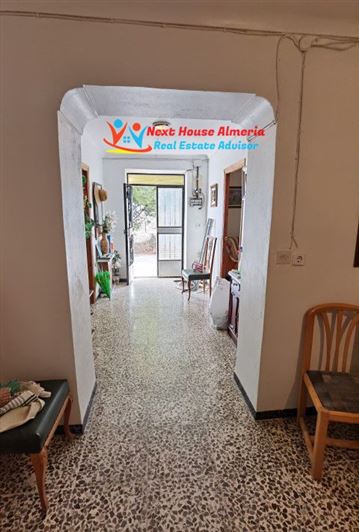 Image No.42-Maison de campagne de 6 chambres à vendre à Oria