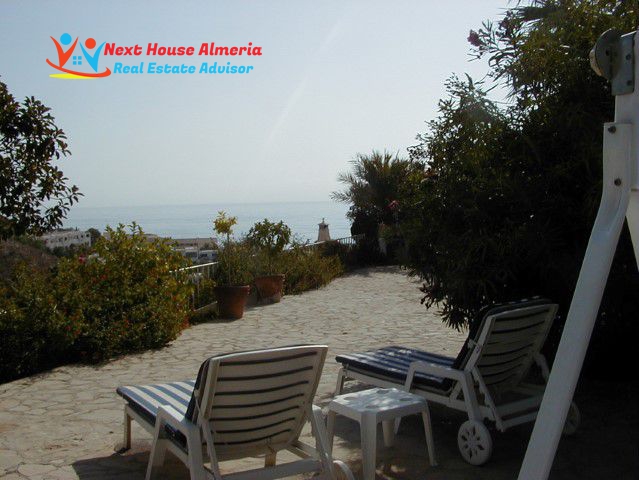 Image No.4-4 Bed Villa for sale