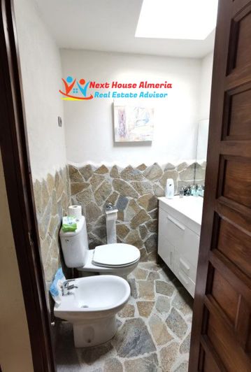 Image No.23-2 Bed Country House for sale