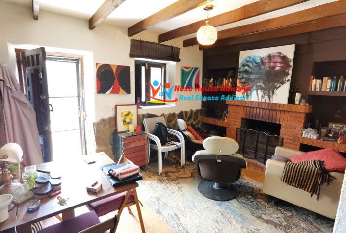 Image No.29-2 Bed Country House for sale