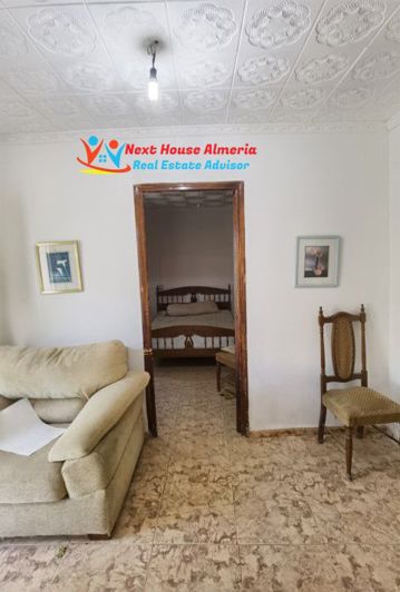 Image No.10-Maison de campagne de 8 chambres à vendre à Albox