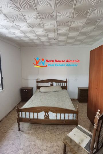 Image No.11-Maison de campagne de 8 chambres à vendre à Albox