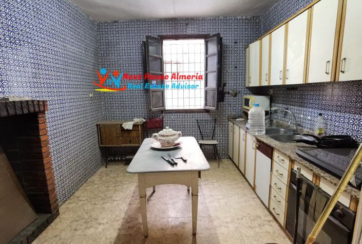 Image No.15-Maison de campagne de 8 chambres à vendre à Albox