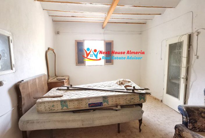 Image No.17-Maison de campagne de 8 chambres à vendre à Albox