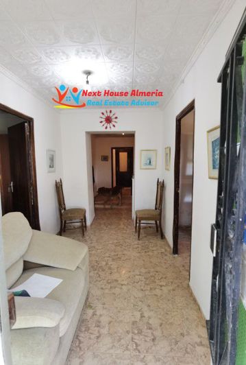 Image No.4-Maison de campagne de 8 chambres à vendre à Albox