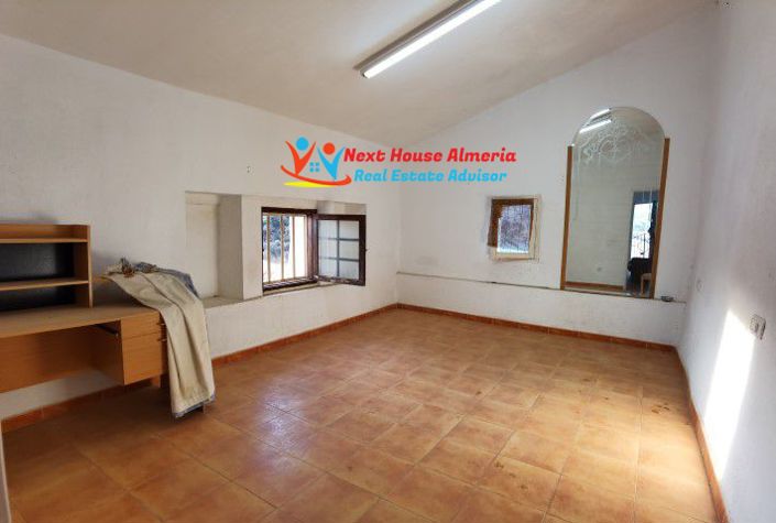 Image No.49-Maison de campagne de 8 chambres à vendre à Albox