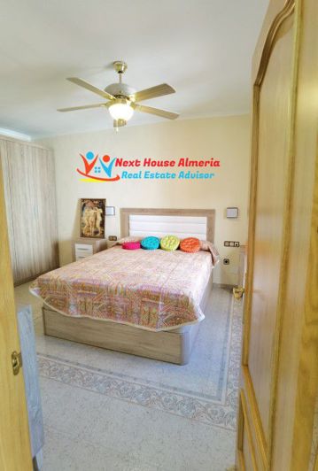 Image No.42-7 Bed Country House for sale