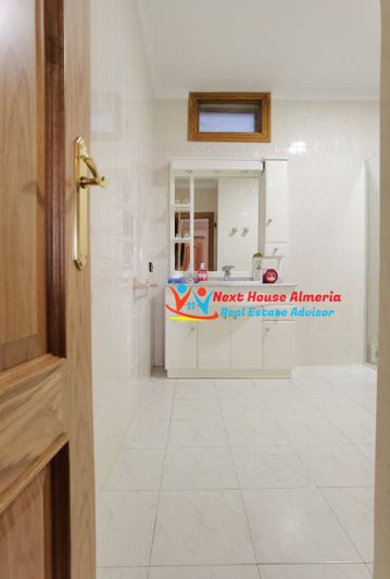 Image No.45-7 Bed Country House for sale