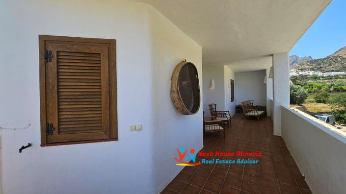 Image No.32-5 Bed Country House for sale