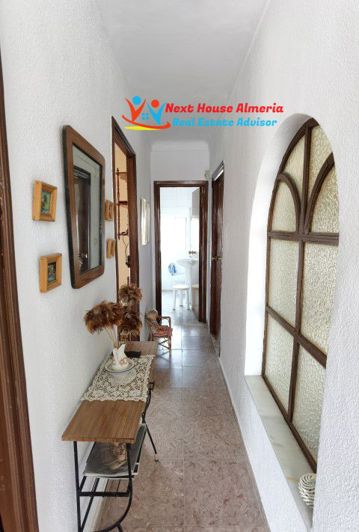 Image No.44-7 Bed Townhouse for sale