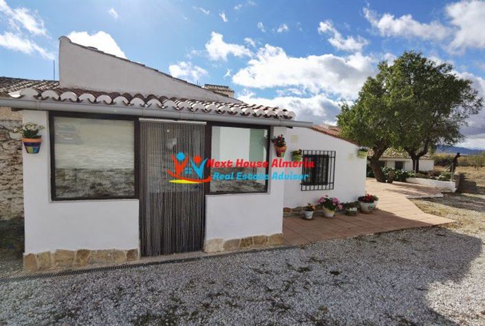 Image No.11-Maison de campagne de 3 chambres à vendre à Cullar