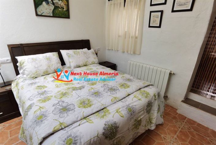 Image No.30-Maison de campagne de 3 chambres à vendre à Cullar