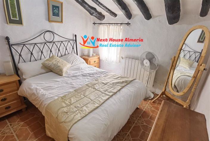 Image No.49-Maison de campagne de 3 chambres à vendre à Cullar