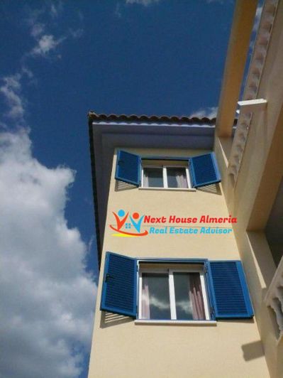 Image No.14-9 Bed Villa for sale