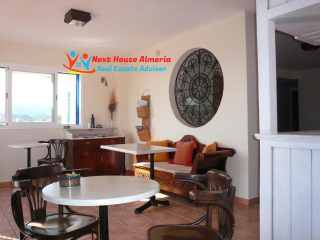 Image No.19-9 Bed Villa for sale