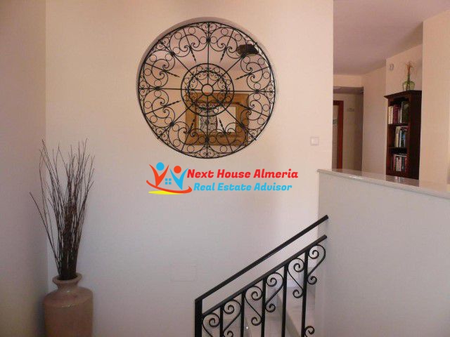 Image No.21-9 Bed Villa for sale